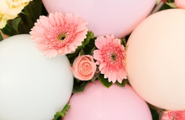 Celebra la vida con flores frescas y vibrantes.