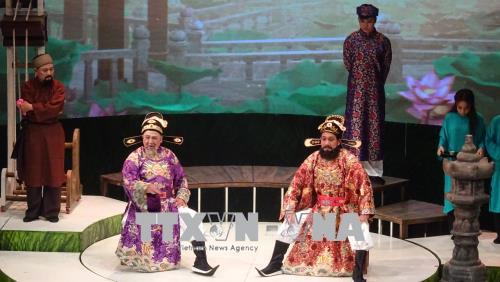 Trích đoạn vở cải lương "Thầy Ba Đợi". Ảnh: Gia Thuận/TTXVN