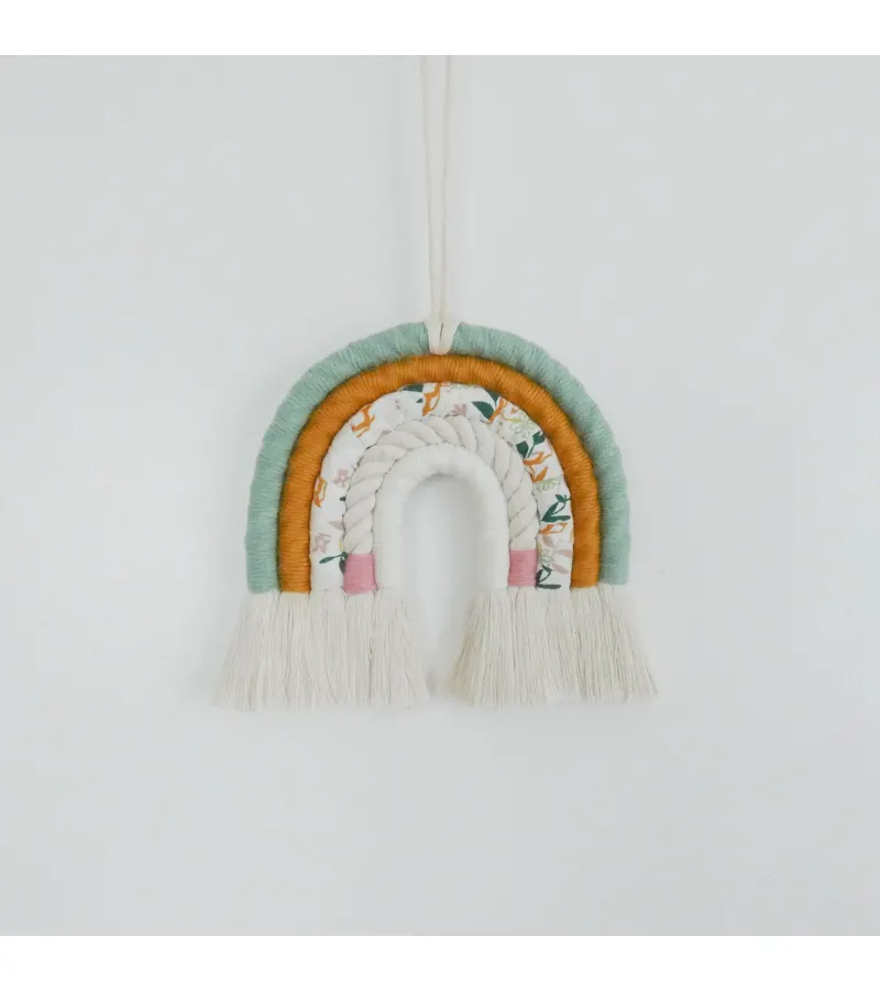 Colgante De Macramé En Forma De Arcoíris
