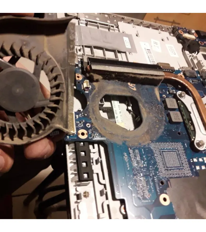 Mantencion Sistemas De Ventilacion Notebook