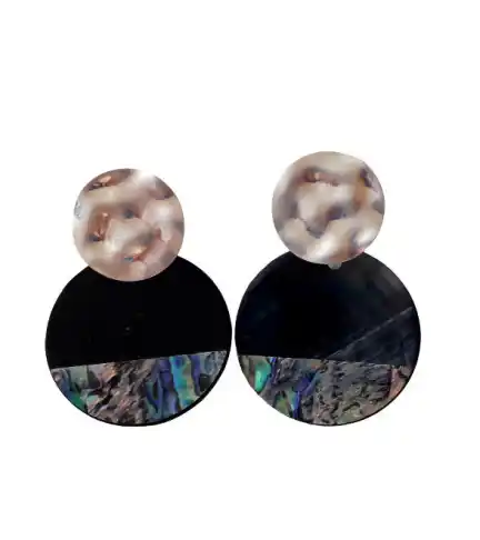 Meghan Accesorios Modelo Maya. Aros Negro y Plateado 20% dscto