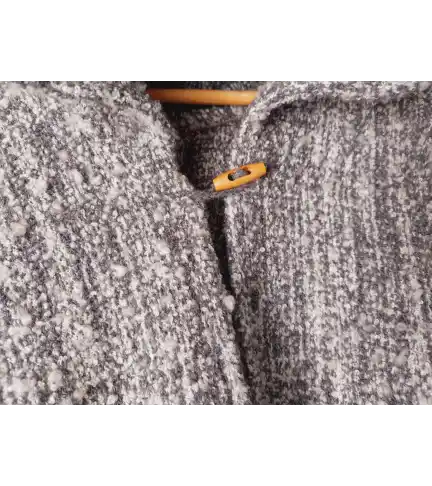 Poncho con Capucha Gris