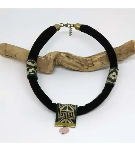 COLLAR ÉTNICO