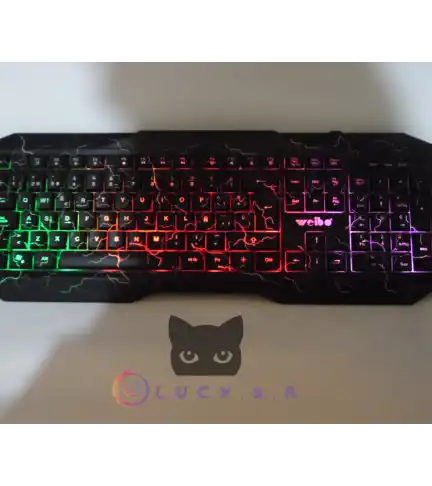 Teclado con luces de colores