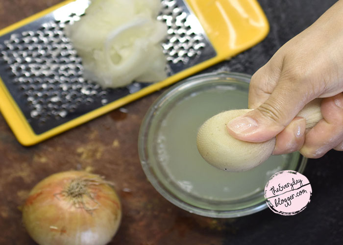 Squeeze the Onion using a cheesecloth - Onion Juice for Thinning Hair 