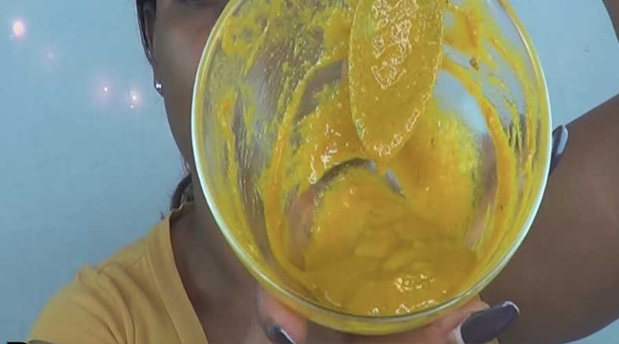 Mix well and apply the mixture into a freshly cleanse face. Let it sit for 20 minutes and rinse it off with cool water.