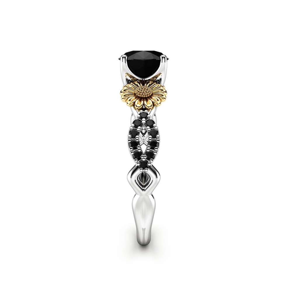 Ever Blossom Ring, Yellow Gold, Onyx & Diamonds - Jewelry - Categories