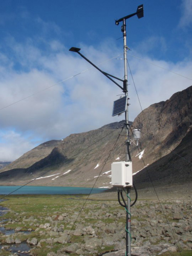 mountain-valley-lake-station