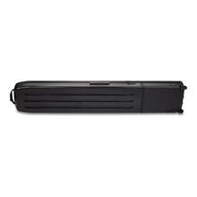 Dakine Low Roller Snowboard Bag Hardside - Bottom