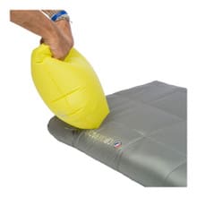 Big Agnes Circle Back Insulated Sleeping Pad - Inflating