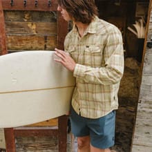 H Bar B Tech Longsleeve - Lifestyle