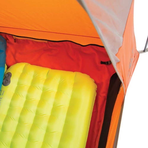 Provides a soft and quiet layer under your pad