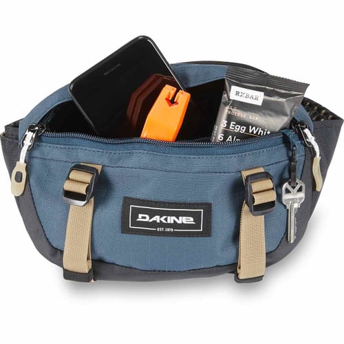 Dakine Hot Laps 1L Hip Pack - Size Reference (Accessories Sold Separately)