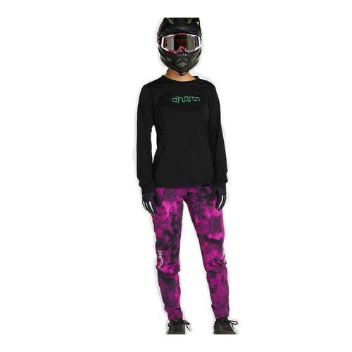 DHaRCO Women's Gravity Pants - On Model