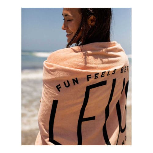 Leus Beach Eco Towel - Outside