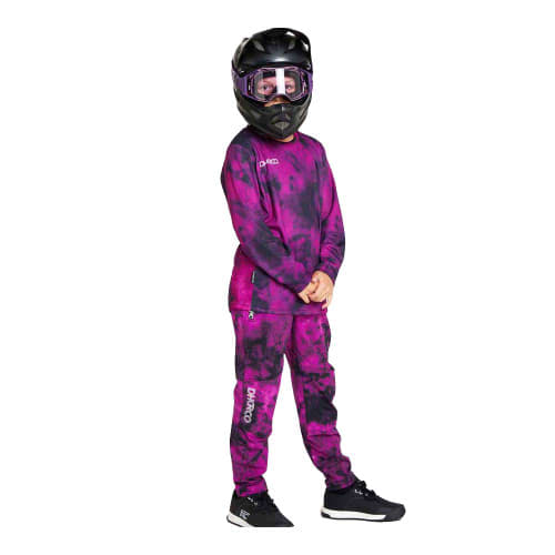 DHaRCO Youth Gravity Mountain Bike Pants - On Model
