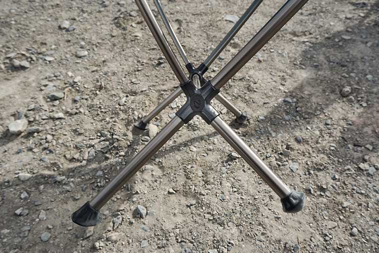 Side view of the Moonlite chair's forged aluminum hubs