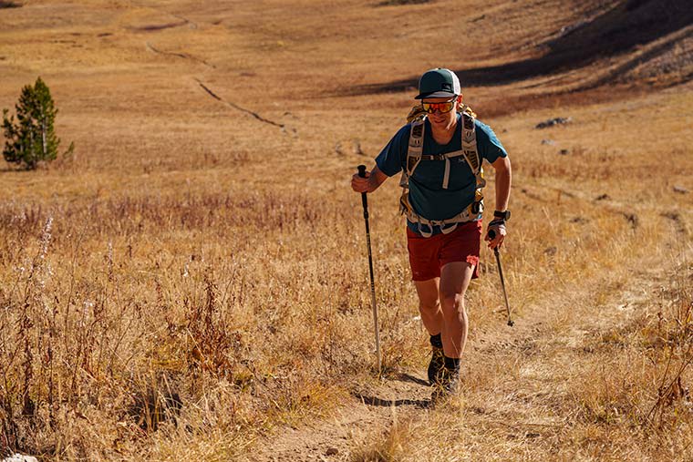 Hiker on trail in the Mescalito Trk GTX