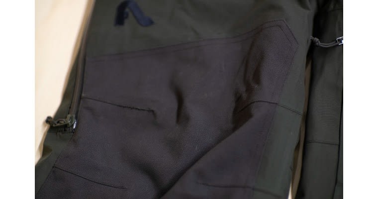 Cordura reinforcement details on the Flylow Baker Bib knee patch