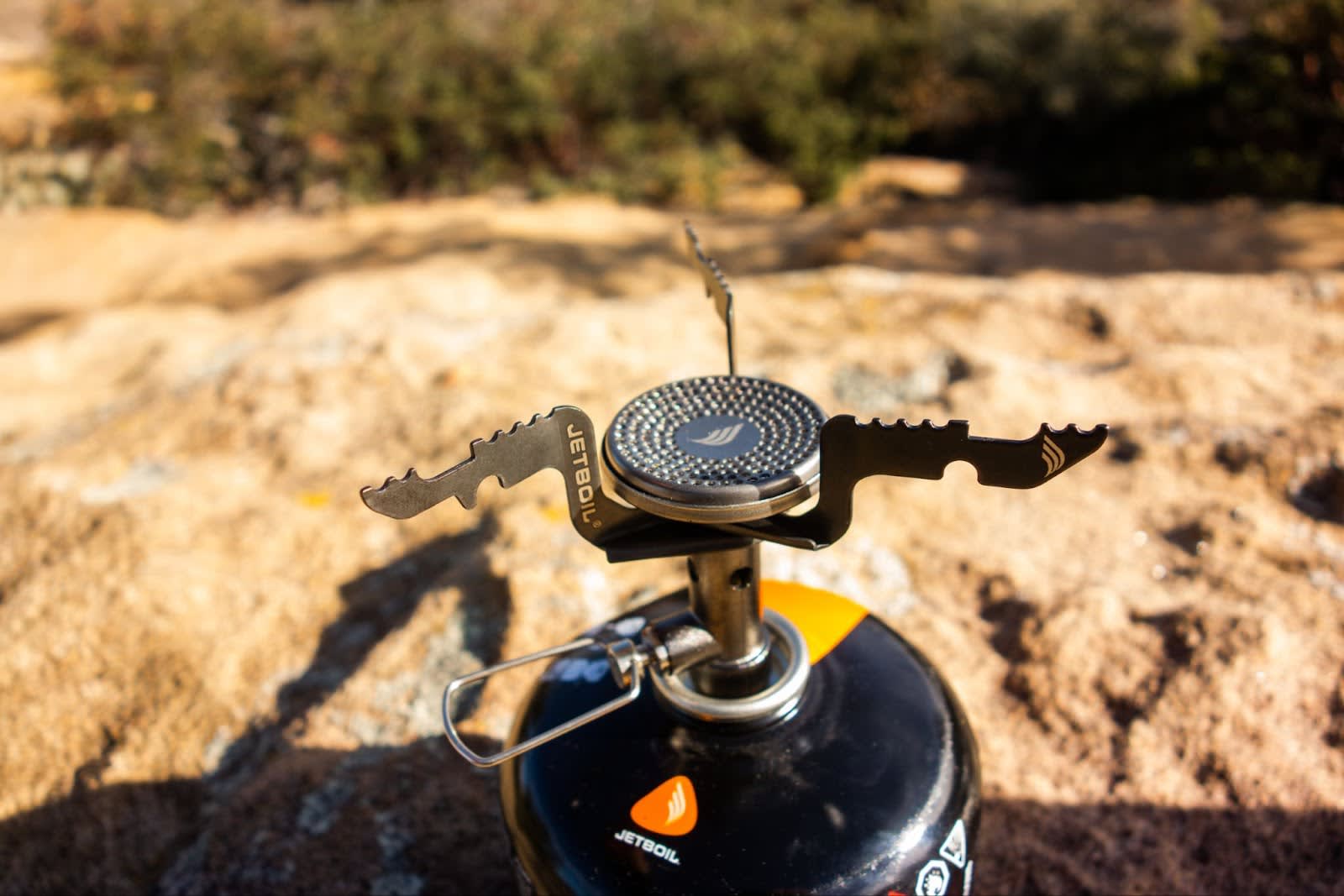 Close up of the Jetboil Stash regulator on a fuel can