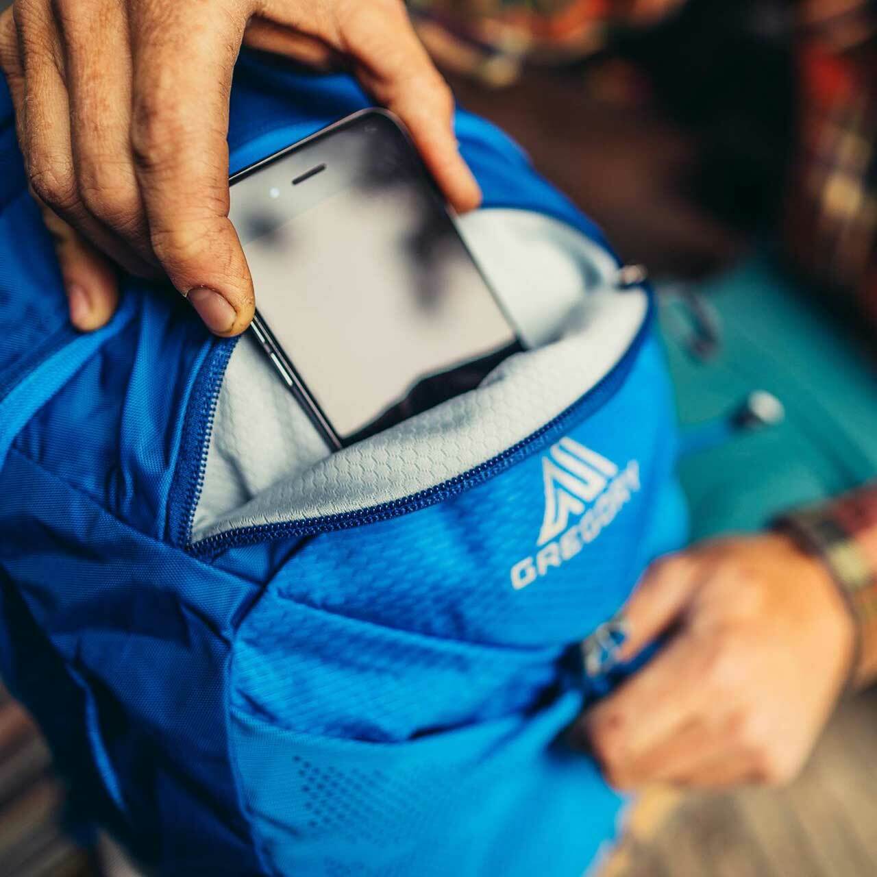Gregory miwok 24l running backpack sales