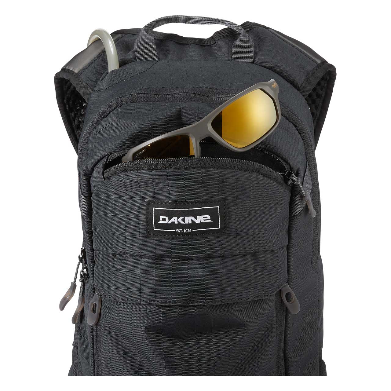 Dakine Syncline 12L Hydration Pack | Campman display picture 3