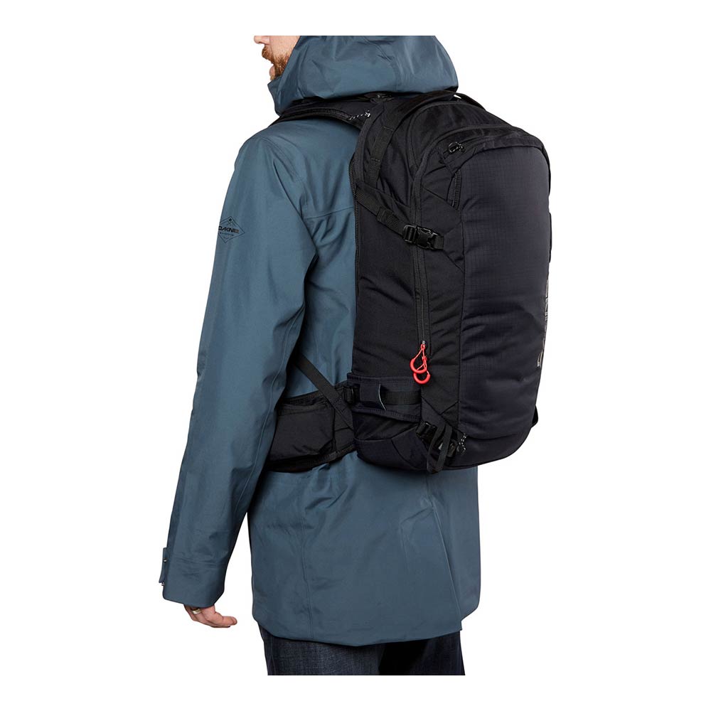 Dakine Poacher 32L Ski Backpack | Campman Dakine Poacher 32L Ski Backpack | Campman