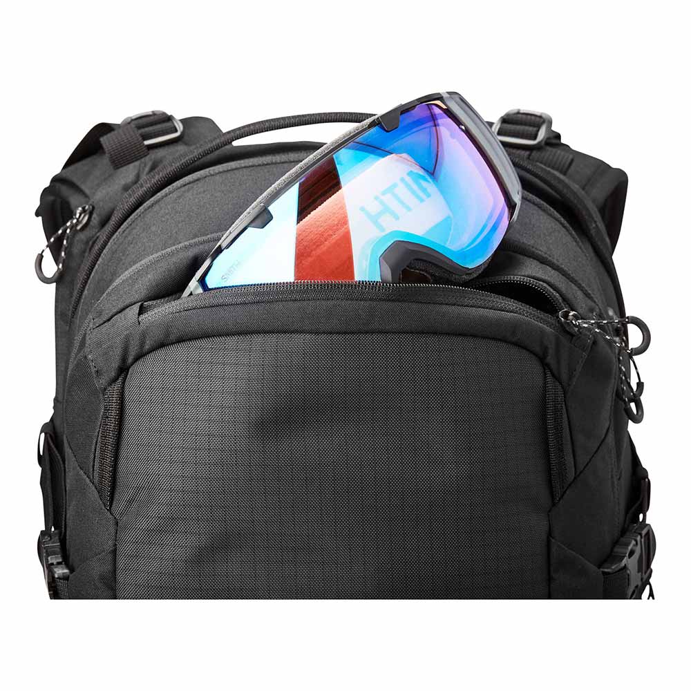 Dakine Poacher 32L Ski Backpack | Campman Dakine Poacher 32L Ski Backpack | Campman