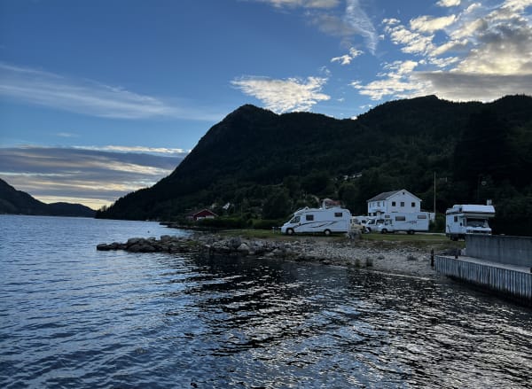 Sueño del fiordo: De Kristiansand a Bergen - 