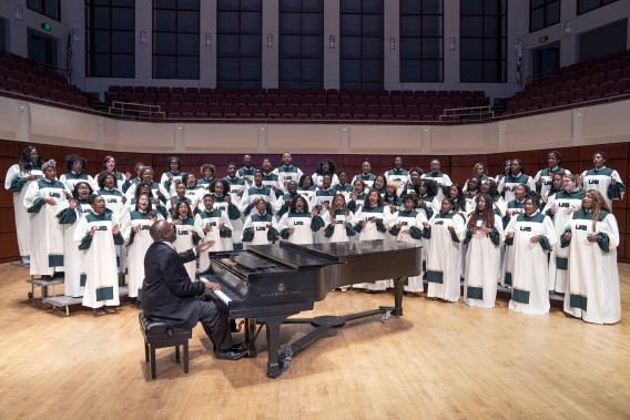 Choir from Urdd Gobaith Cymru in Wales