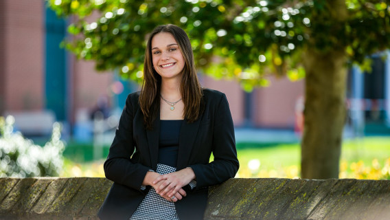 Colette Smith, who is graduating with a dual major in government and politics and psychology, will be the student speaker at the Commencement ceremony for the August 2022, December 2022 and Spring 2023 classes.