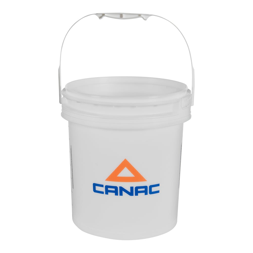 Seau gradué en plastique translucide 14 L