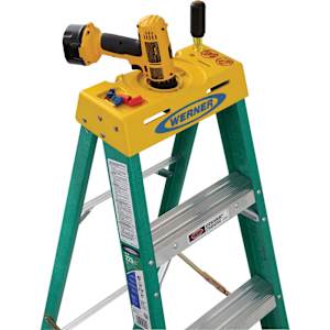Heavy-Duty Fibreglass Stepladder 5 ft. Grade 22