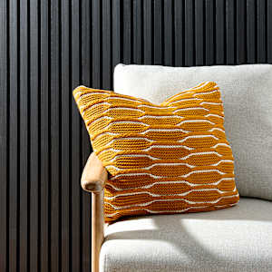 Coussin tissé rétro 17 3/4 po x 17 3/4 po ASTELLA