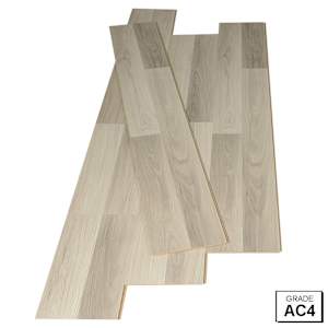 Plancher stratifié 8 mm Chêne cendré