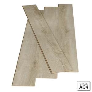 Tamala Oak Laminate Flooring 8 mm