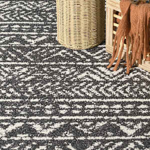 Ankara Abstract Interior Rug 4 ft. x 6 ft. Obscur