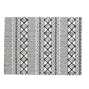 Yali Interior Rug Tribal 3 ft. x 4 ft. Ivory and Black
