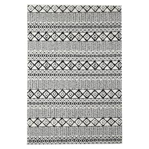 Yali Tribal Interior Rug 4 ft. x 6 ft. Black and Ivory