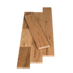Plancher de bois franc en chêne rouge 4 1/4 po Naturel