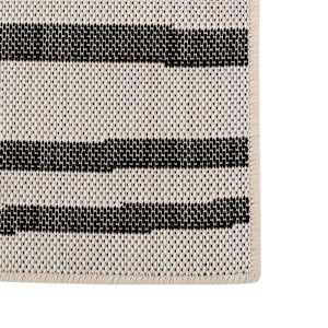 Tapis d'extérieur Cabana noir et crème 5 pi 3 po x 7 pi