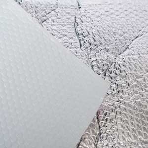 Isolant réfléchissant à bulles M2V aluminium/blanc 8 pi x 125 pi