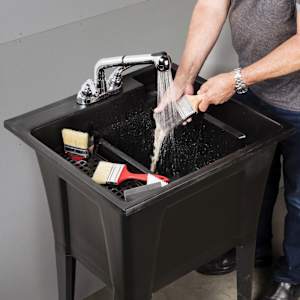 Heavy-Duty Laundry Tub Black