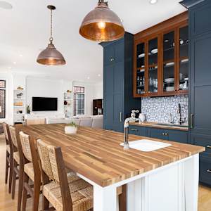 Comptoir en acacia naturel jointé 25 1/2 po x 96 po