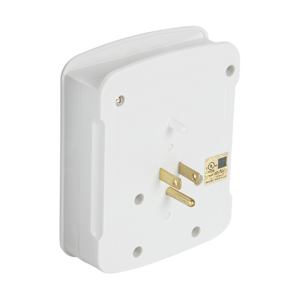 Multiprise murale blanche à 6 prises et  2 ports USB