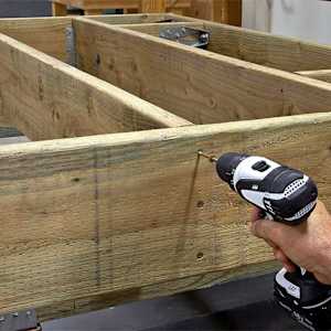 FRAMING Structural W.H. Wood Screw 3 in. Tan Pkg/50