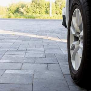 Pavé Urbania modulaire 3 1/8 po palette mixte charbon