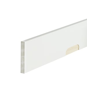 Ensemble de bâti de porte usiné en pin jointé 3 9/16 po