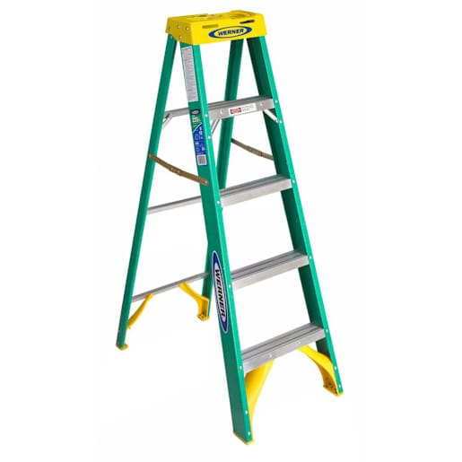 Heavy-Duty Fibreglass Stepladder 5 ft. Grade 22