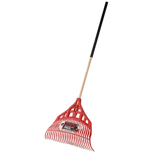 GARANT Polypropylene leaf broom with wooden handle 24 in.